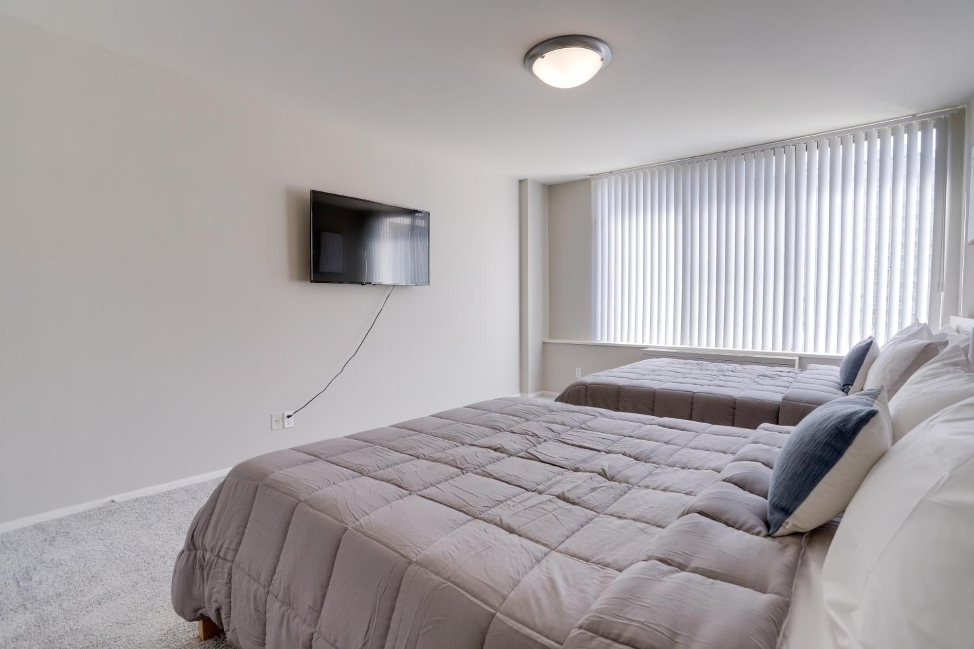 Style And Convenience Apartment At Crystal City Arlington Esterno foto
