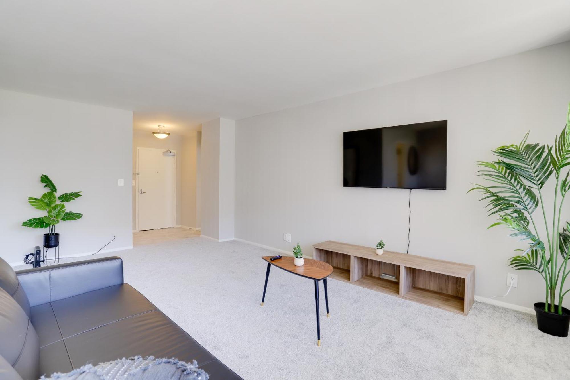 Style And Convenience Apartment At Crystal City Arlington Esterno foto