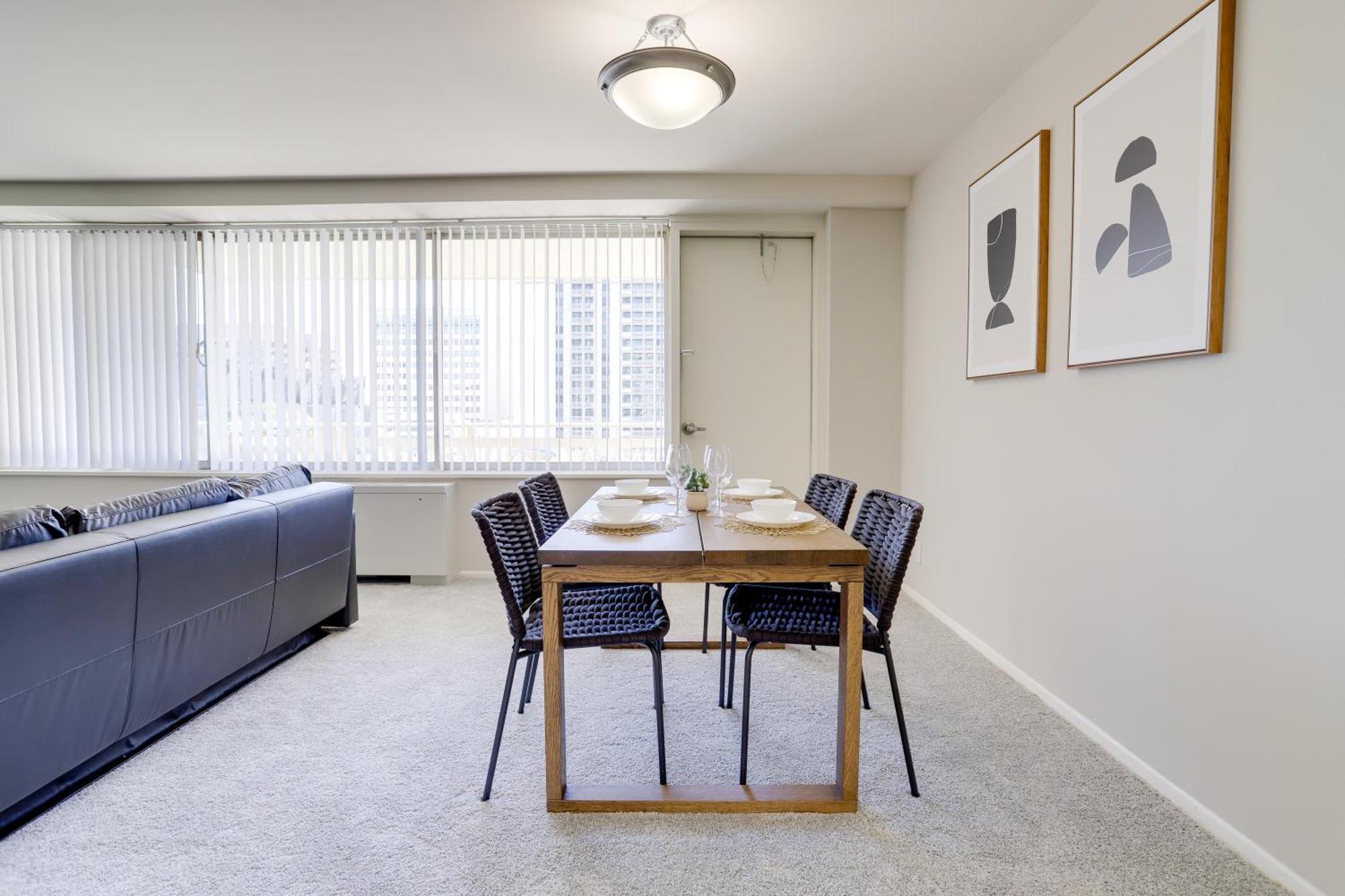 Style And Convenience Apartment At Crystal City Arlington Esterno foto